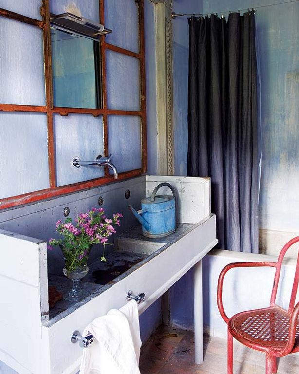 Palau Casavells-Spanish country house