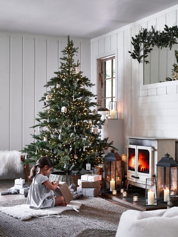 Christmas through a lens
