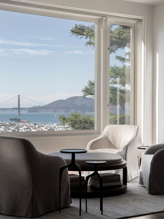 A Pied-a-terre in the Russian Hill, San Francisco