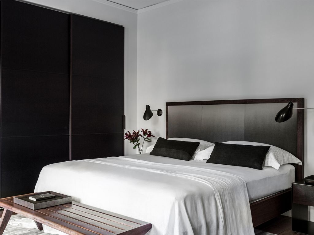 A Pied-a-terre in the Russian Hill, San Francisco