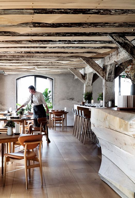 Barr in Copenhagen by Snohetta