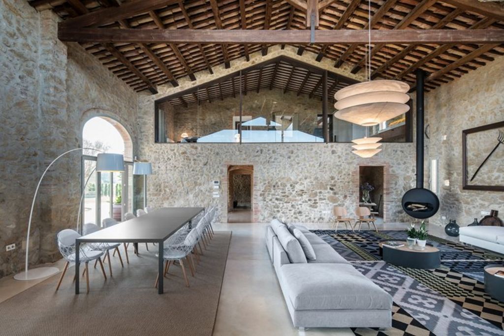 Farmhouse in Girona by Gloria Duran Torrellas