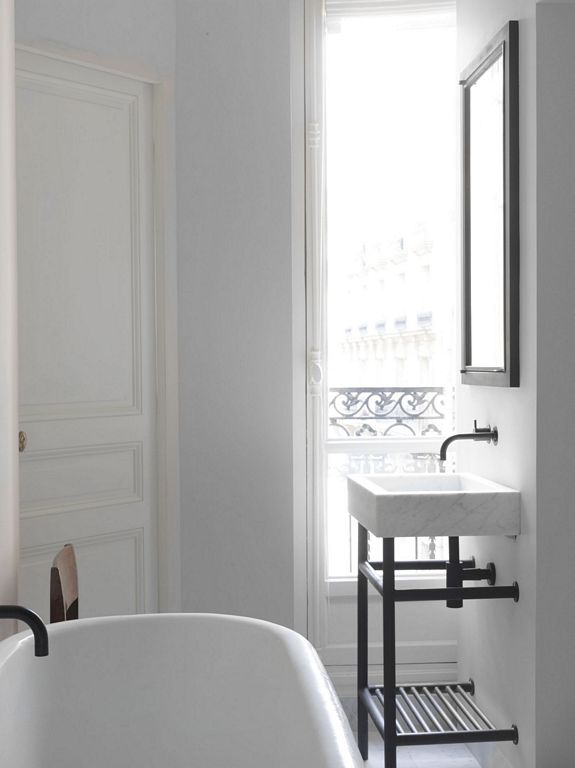 RK Apartement Paris by Nicolas Schuybroek