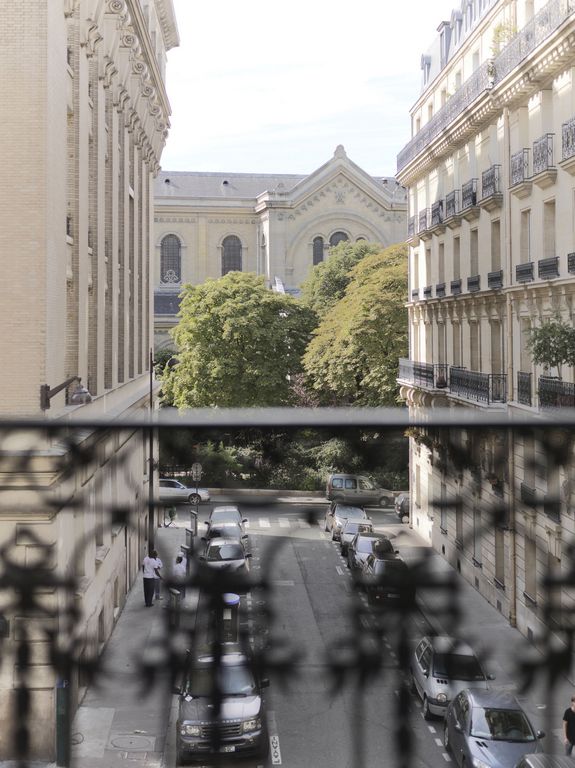 RK Apartement Paris by Nicolas Schuybroek