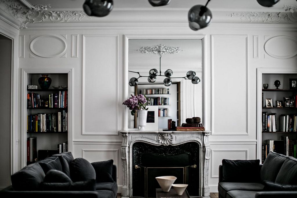 A paris apartment in Saint-Sulpice by Jean Charles Tomas