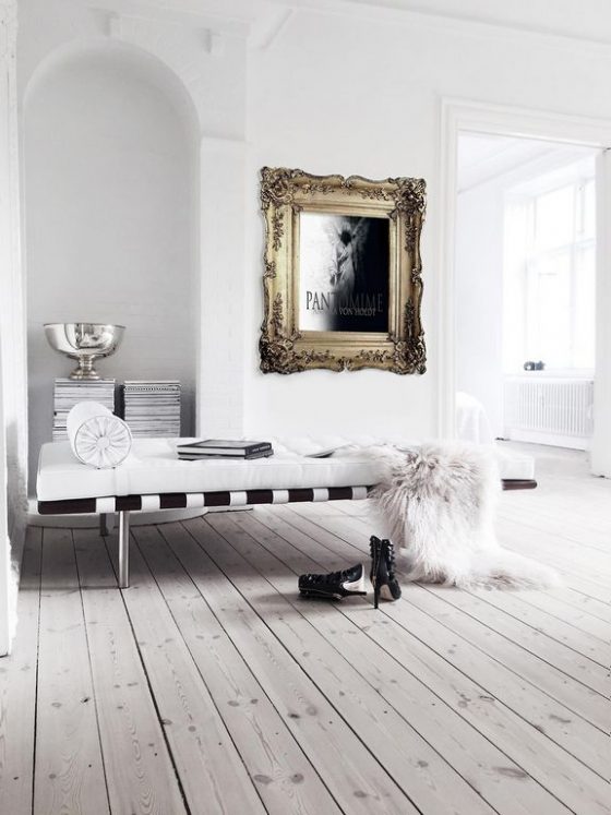 Less Decoratin