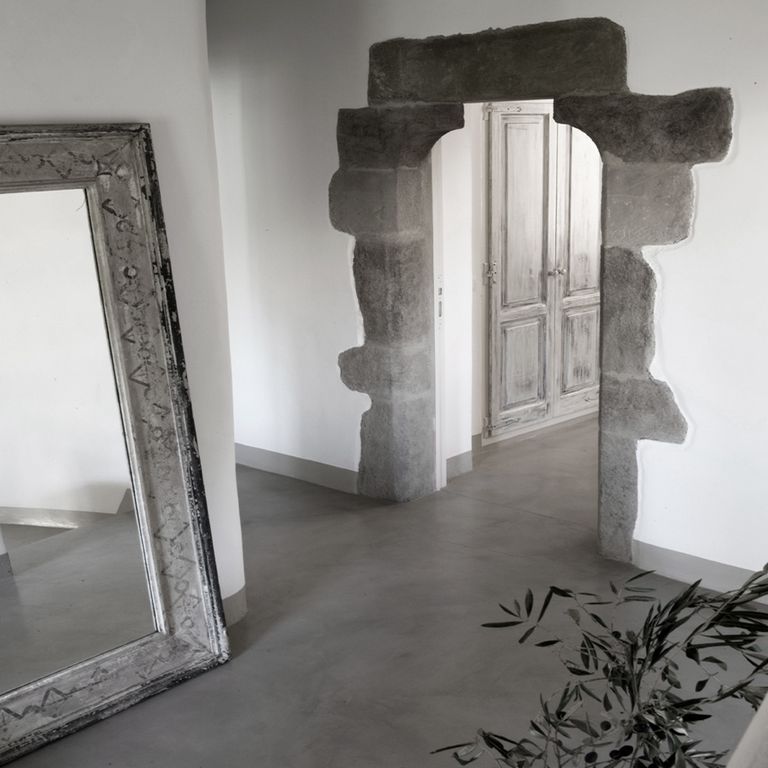 El Moli, the refurbishment of a medieval watermill
