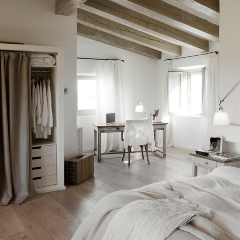 El Moli, the refurbishment of a medieval watermill