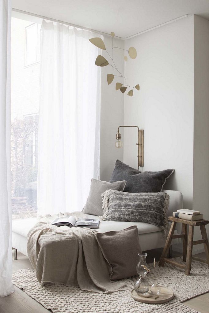 Lovely styling by Genevieve Jorn
