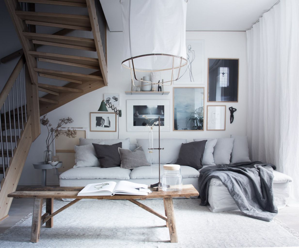 Lovely styling by Genevieve Jorn