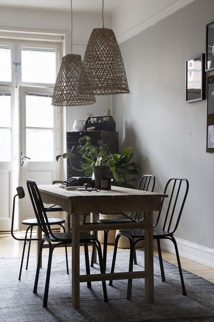 Lovely styling by Genevieve Jorn