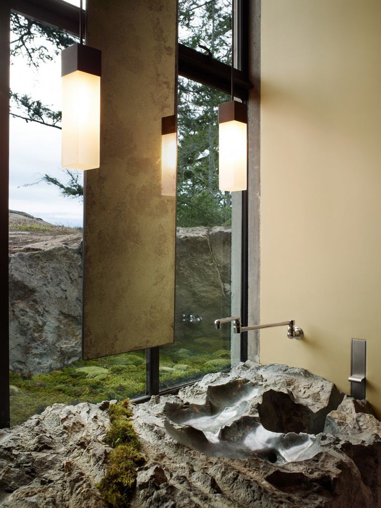 The Pierre an in-cave country house