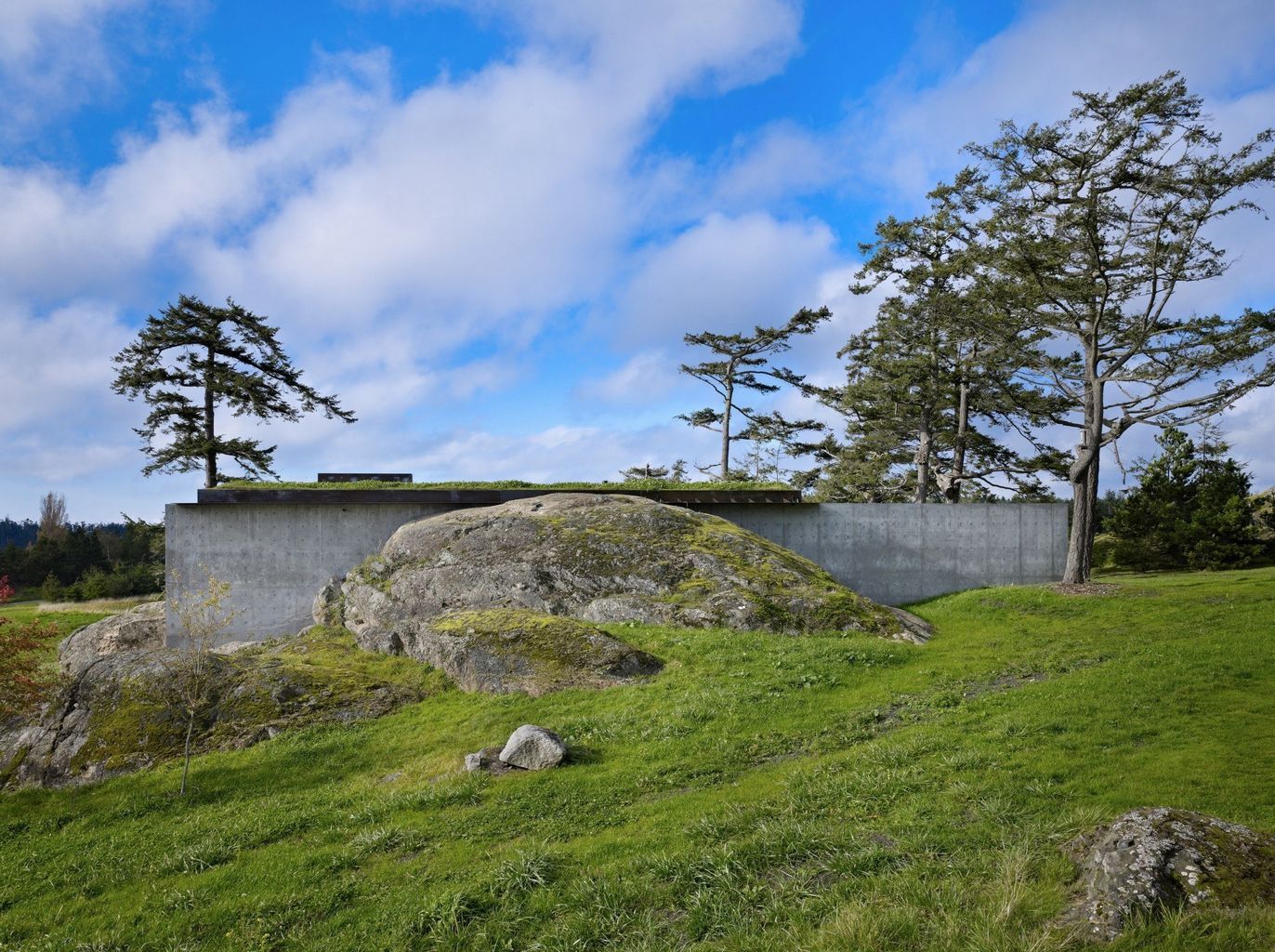 The Pierre an in-cave country house