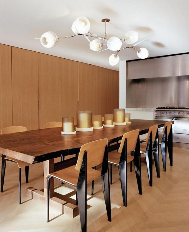 An elegant minimalist home which balance between old and new