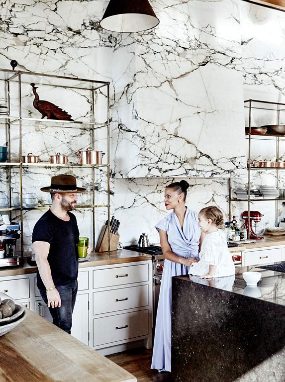 An impressive family house in Venice beach, California