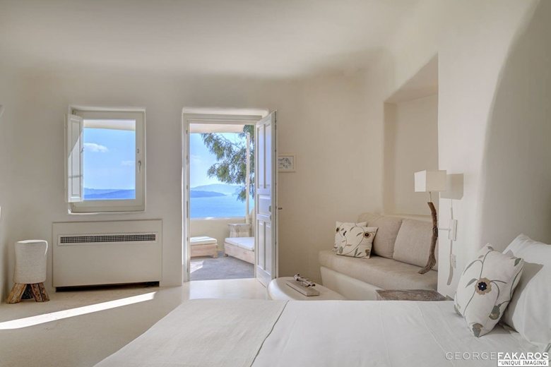 Mystique, a Luxury Collection Hotel in Santorini