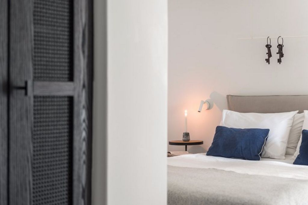 Porto Fira Suites