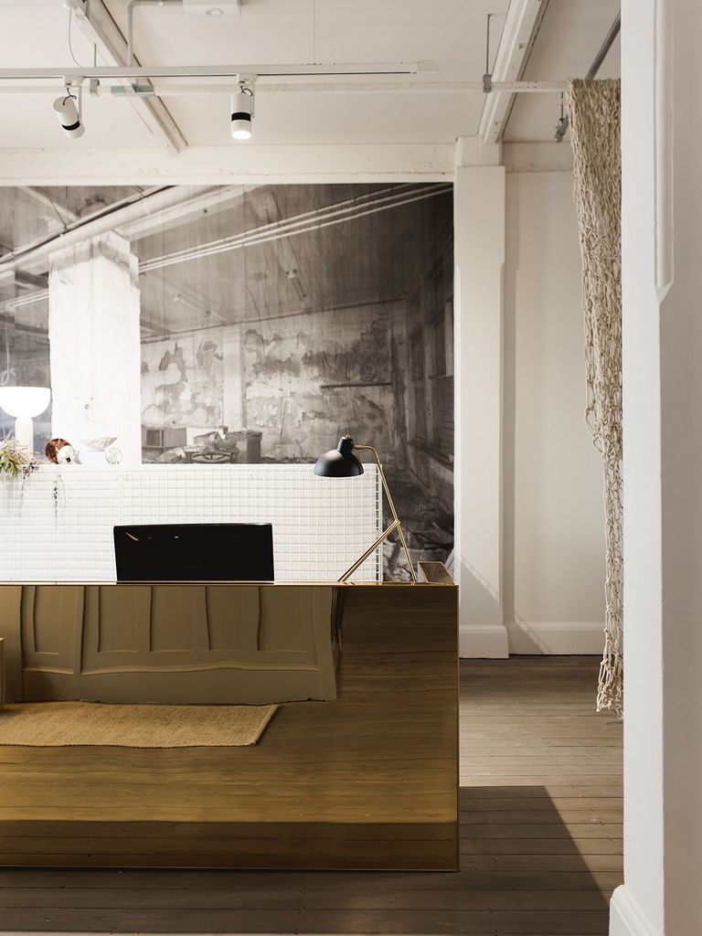 Williams Burton Leopardi's Studio
