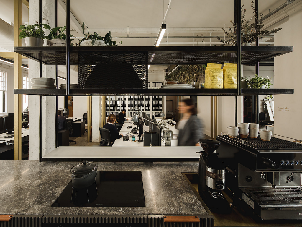 Williams Burton Leopardi's Studio