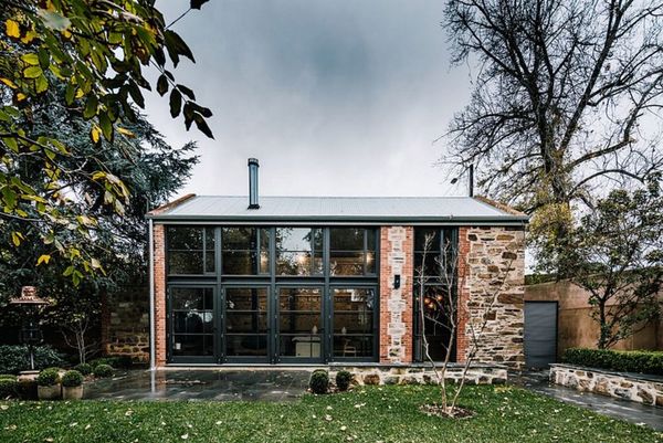 North Adelaide Barn by Williams Burton Leopardi