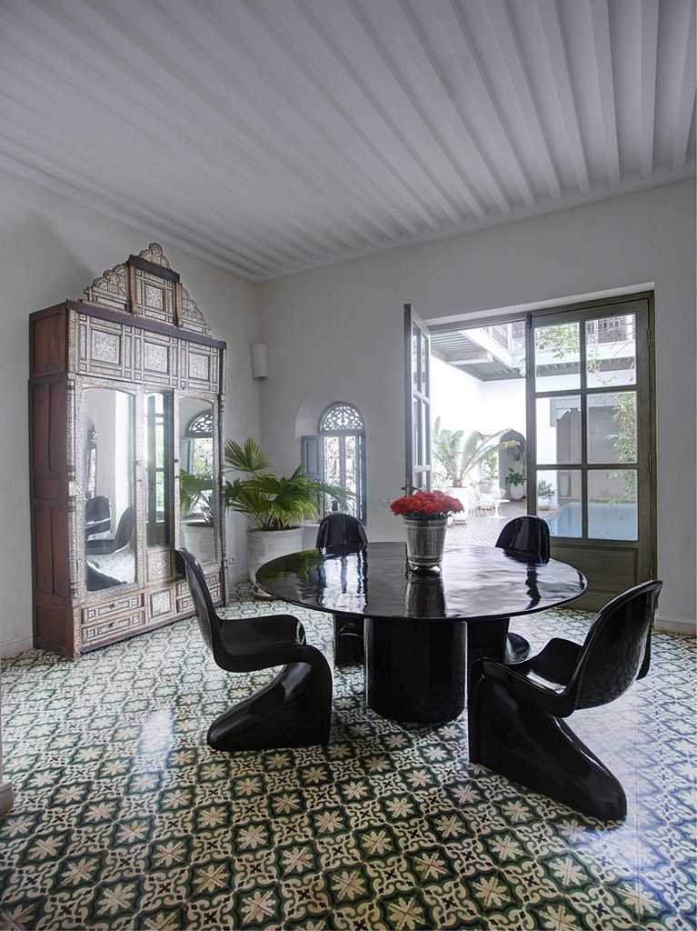 Riad Mena & Beyond