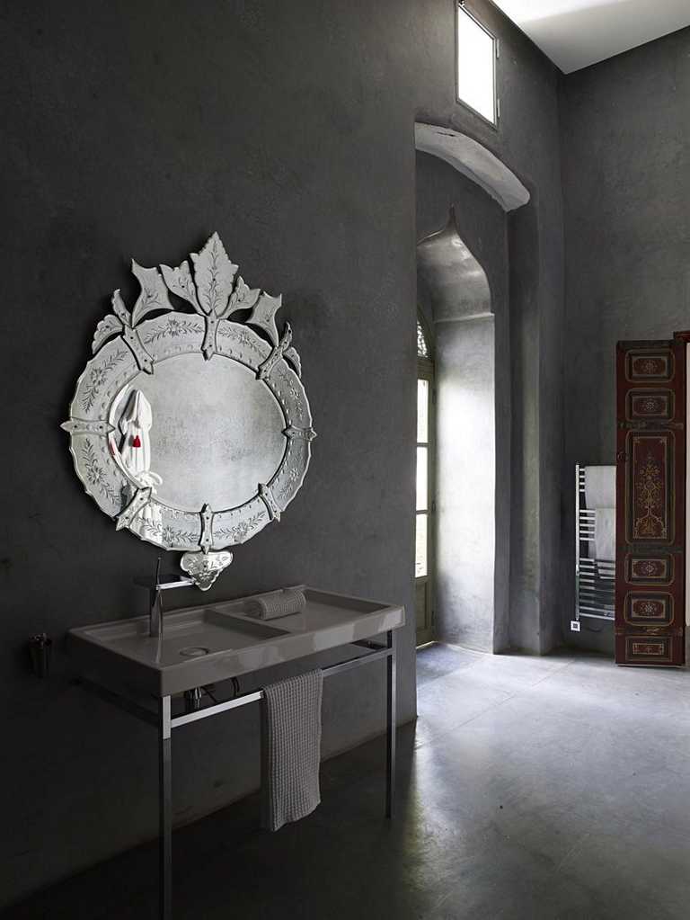 Riad Mena & Beyond