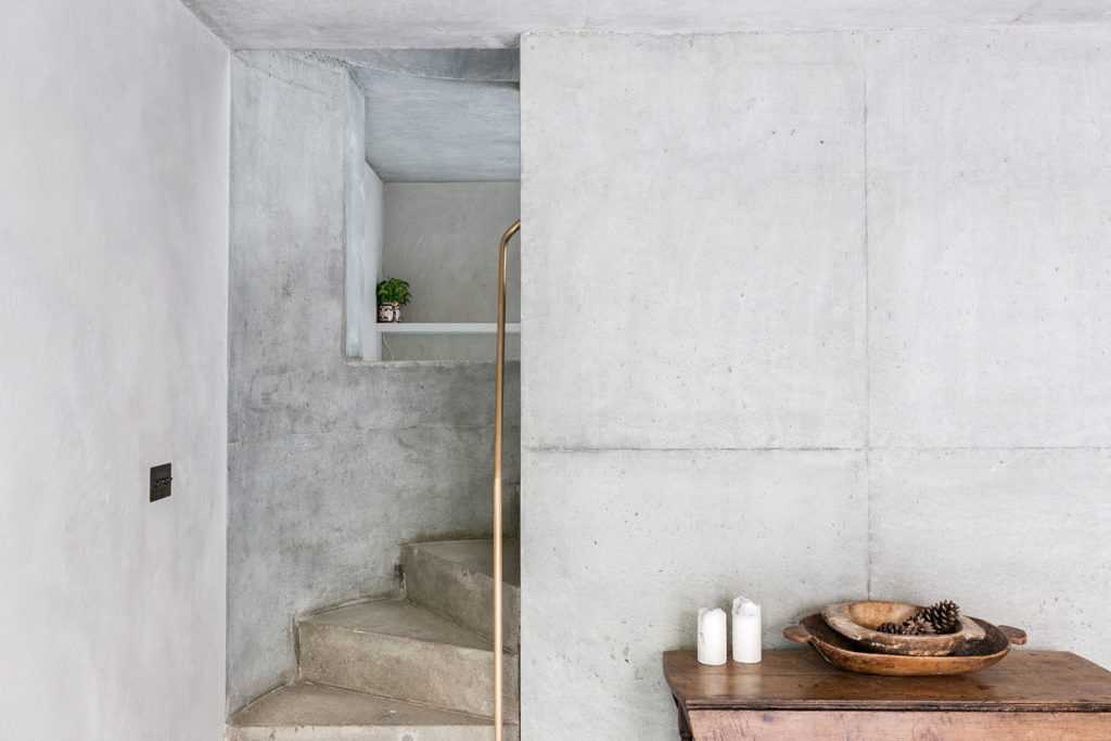 A small paradise with monastic influence
