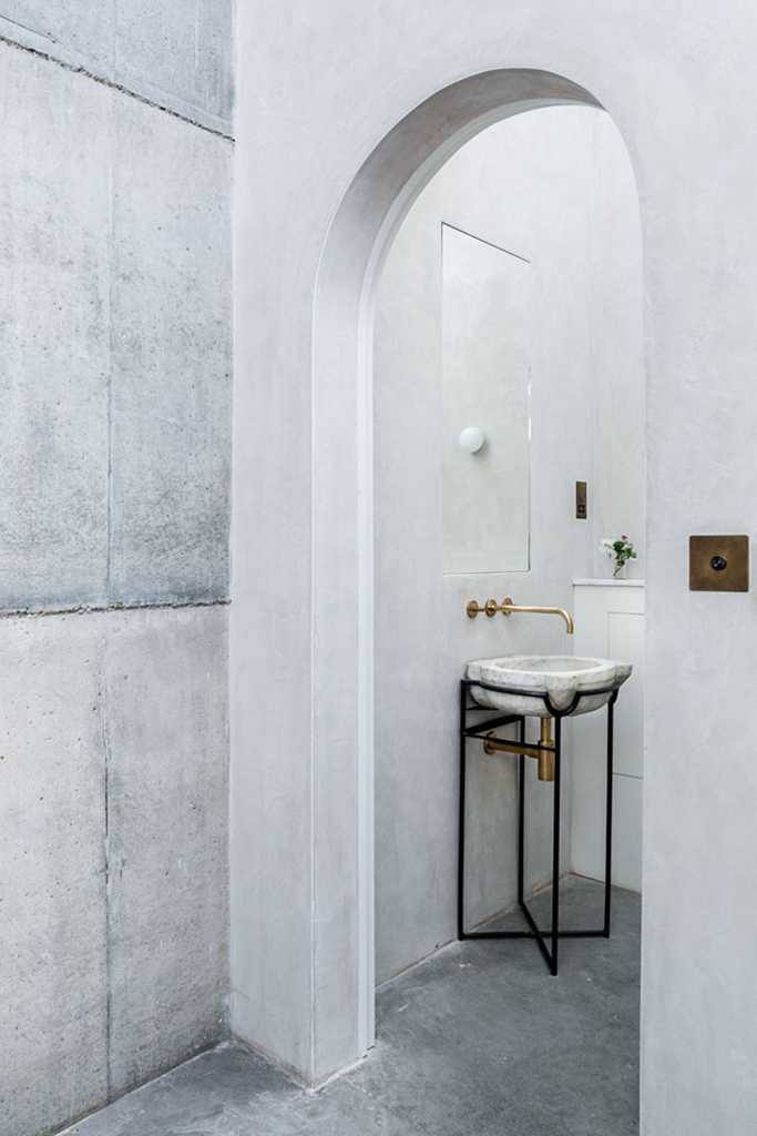 A small paradise with monastic influence