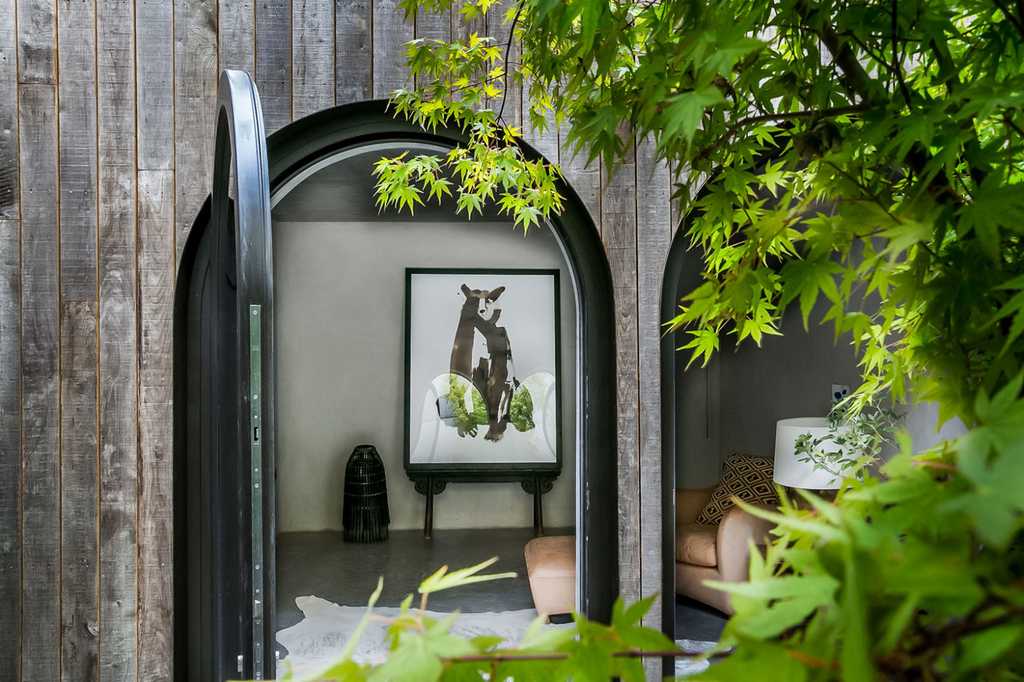 A small paradise with monastic influence
