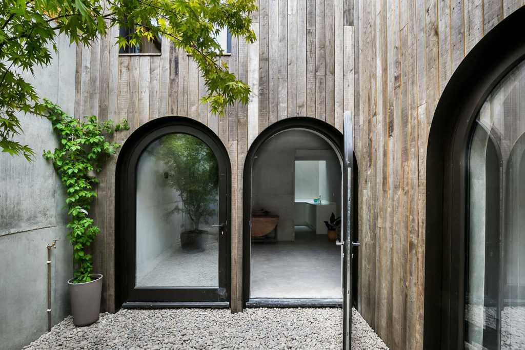 A small paradise with monastic influence