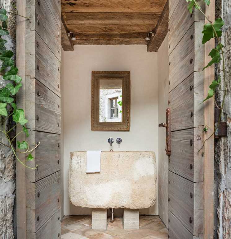 The Transformation of a 15th-century Stone House