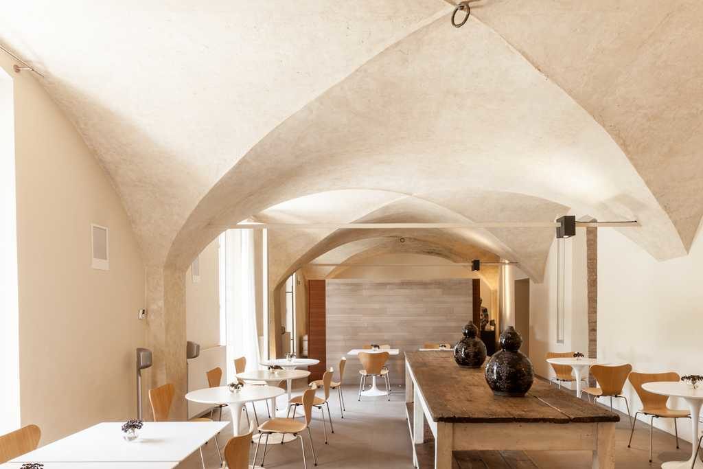 Nun Assisi