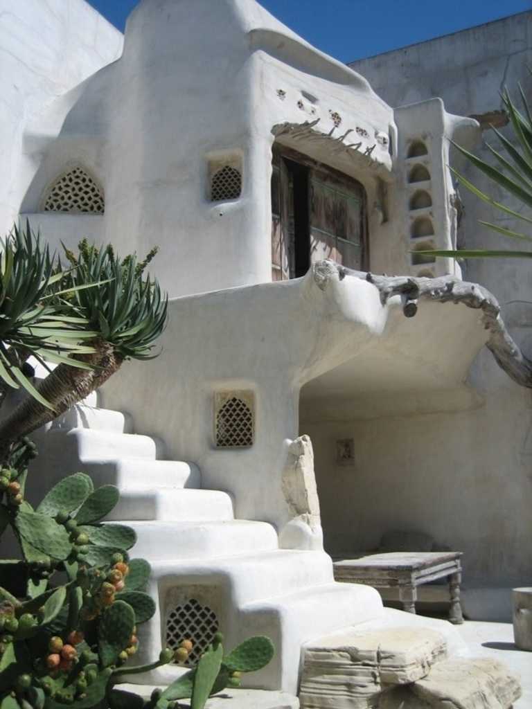Photographer Philip Dixon's House in Venice, California