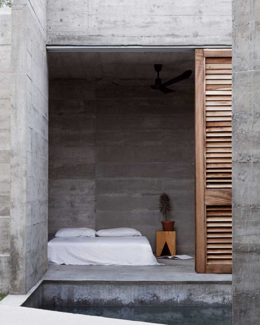 Zicatela house, an Open Air Fortress in Mexico