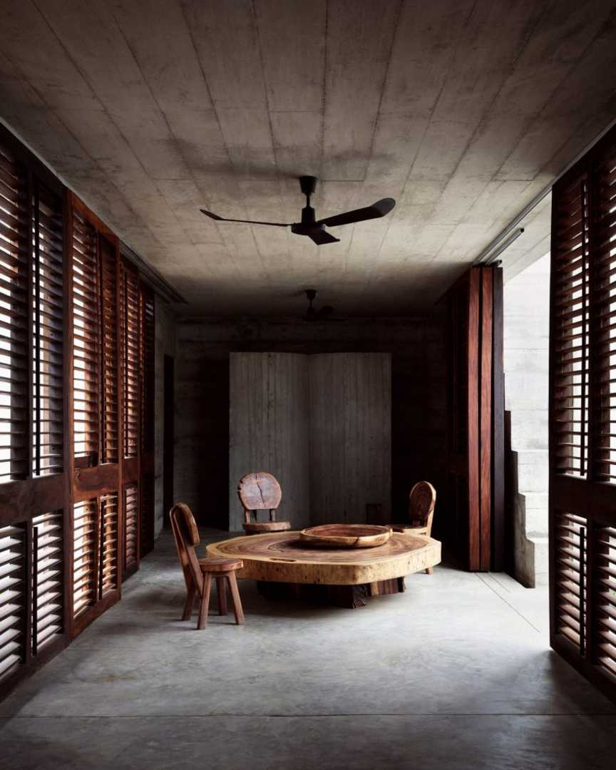 Zicatela house, an Open Air Fortress in Mexico