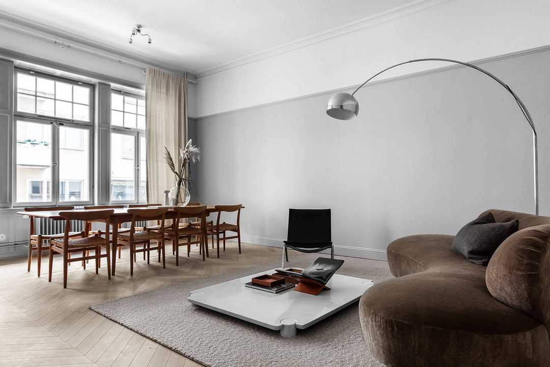 Amazing Stockholm Apartment in Gray 