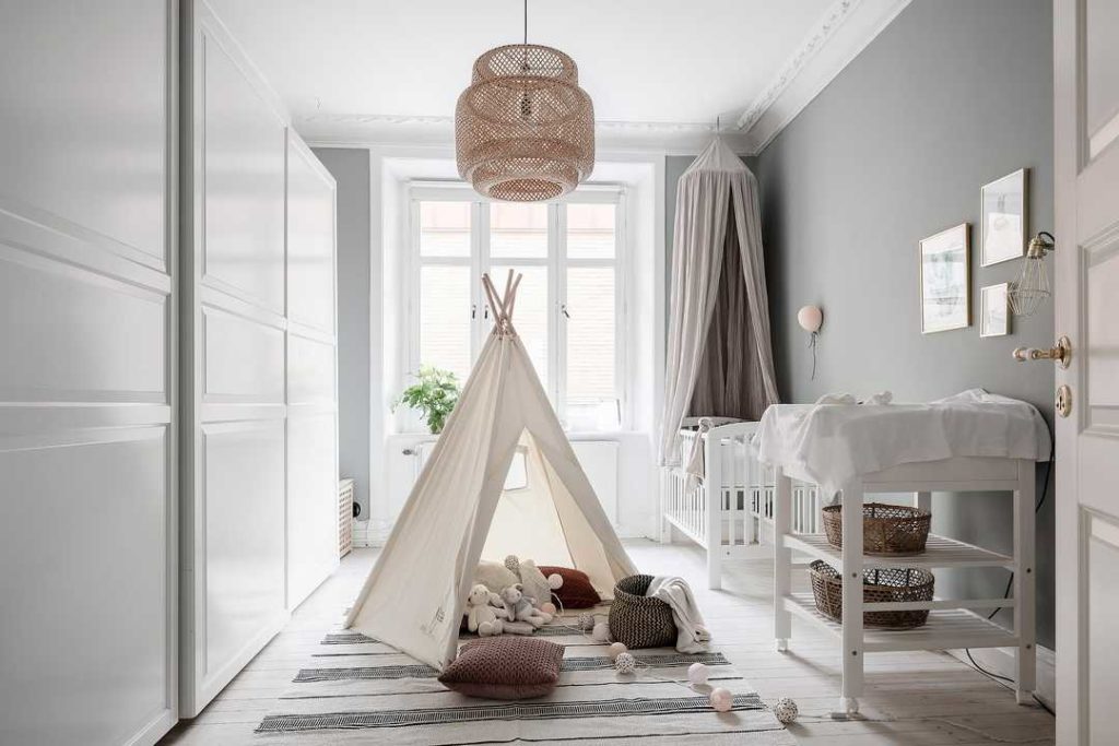 Gorgeous Old Plaster Wall In a Swedish Apartment