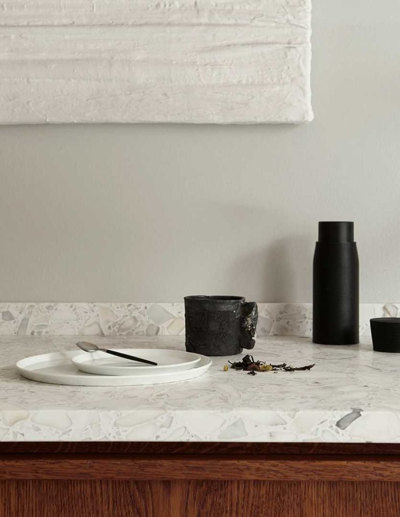 Rustic minimalism kitchen by Nordiska kok