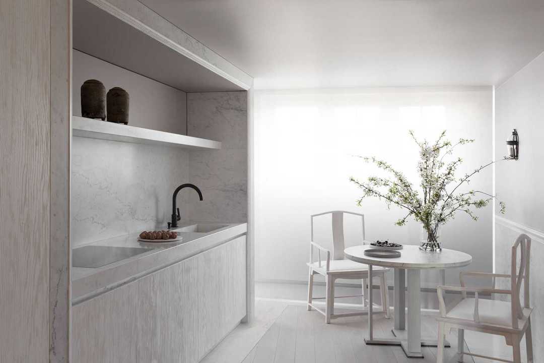 Kennedy Apartment in Paris by Guillaume Alan
