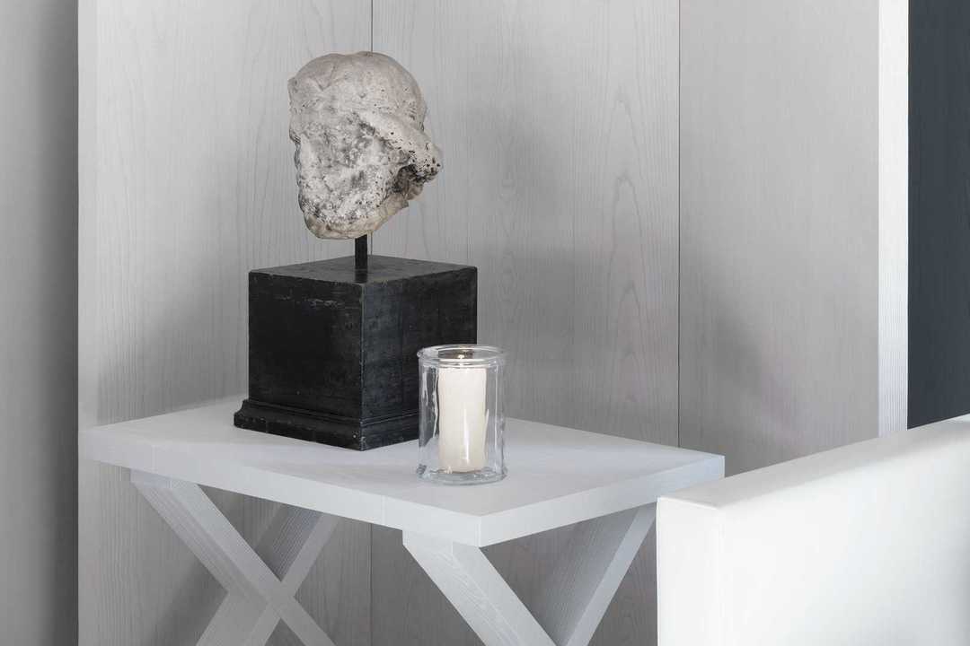 Kennedy Apartment in Paris by Guillaume Alan