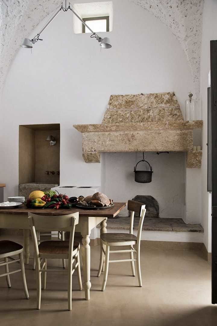 Renovation project of a historic building in Patu by Luca Zanaroli Architects