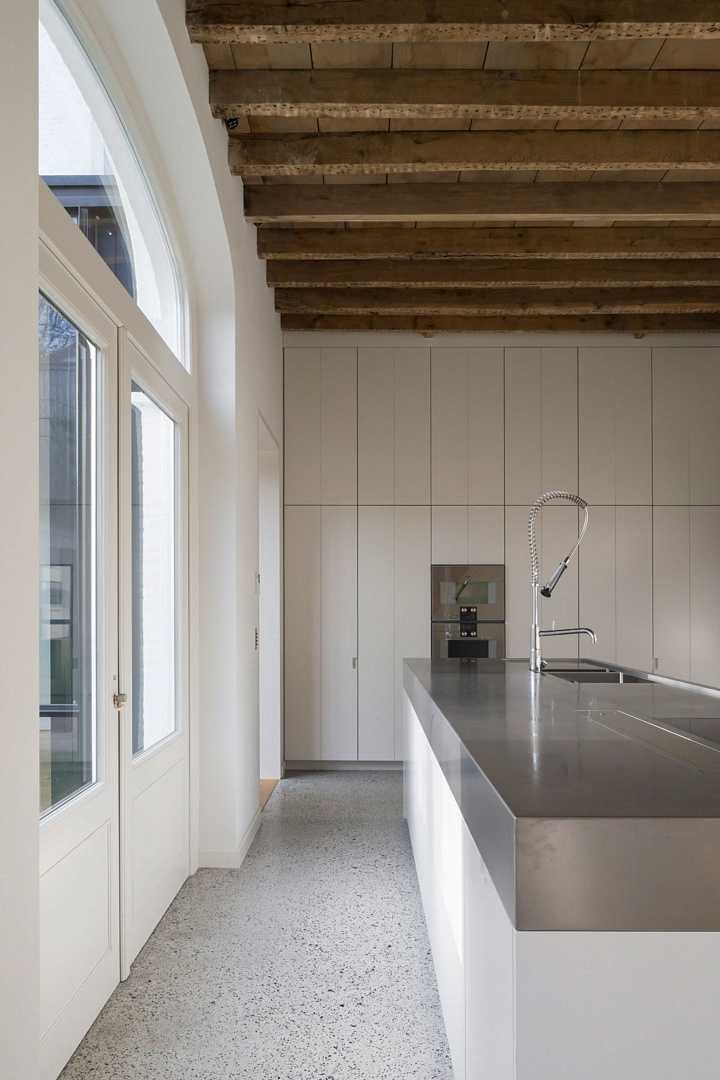 Historical Residence in Ghent by Hans Verstuyft Architecten