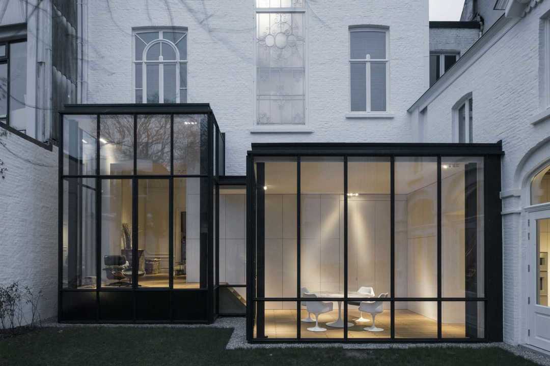 Historical Residence in Ghent by Hans Verstuyft Architecten