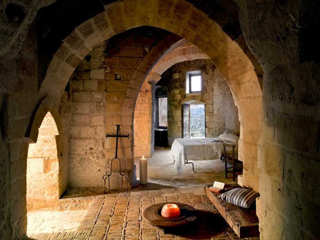 Sextantio Le Grotte della Civita Hotel