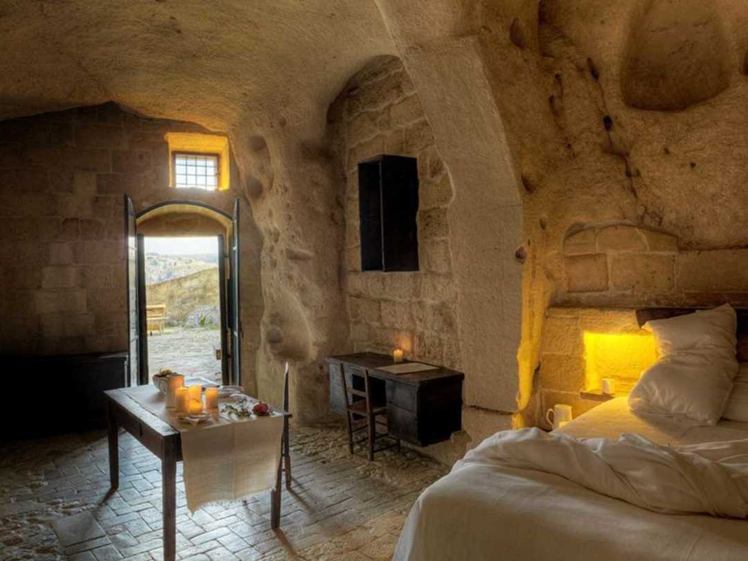 Sextantio Le Grotte della Civita Hotel