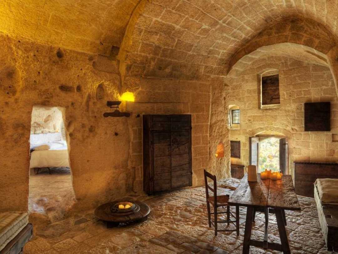 Sextantio Le Grotte della Civita Hotel