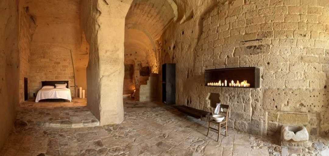 Sextantio Le Grotte della Civita Hotel