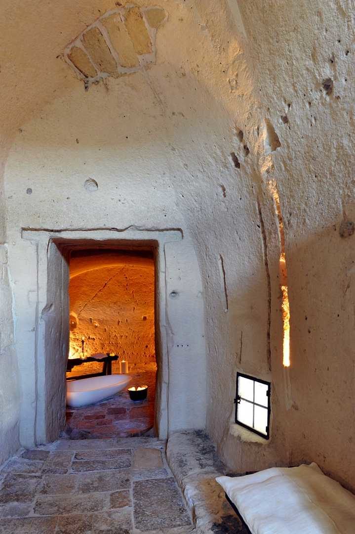 Sextantio Le Grotte della Civita Hotel