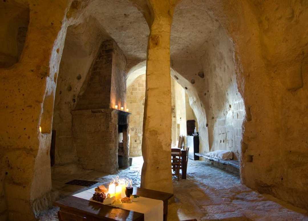 Sextantio Le Grotte della Civita Hotel