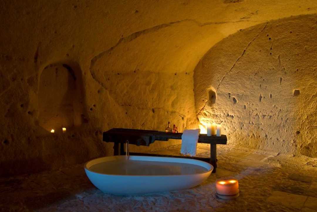 Sextantio Le Grotte della Civita Hotel